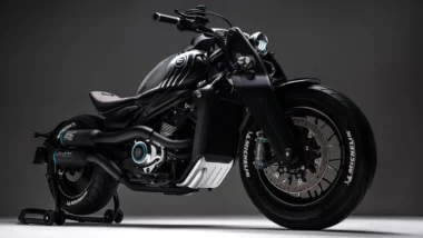 CFMOTO Custom Works : Créez l'exceptionnel, Préparez-vous à l'inédit.